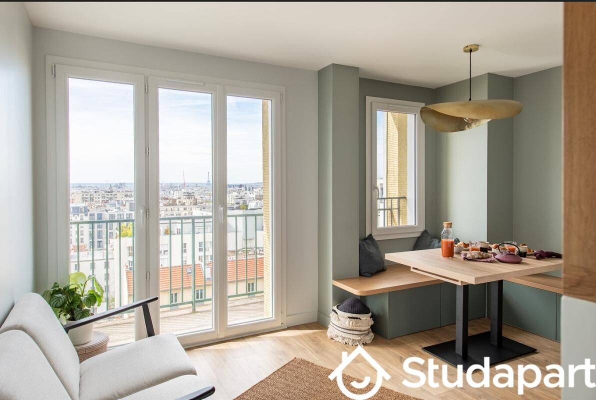 1 pièce 10 m² · à Paris 20ème Arrondissement · 10 m² · 1 200 €
