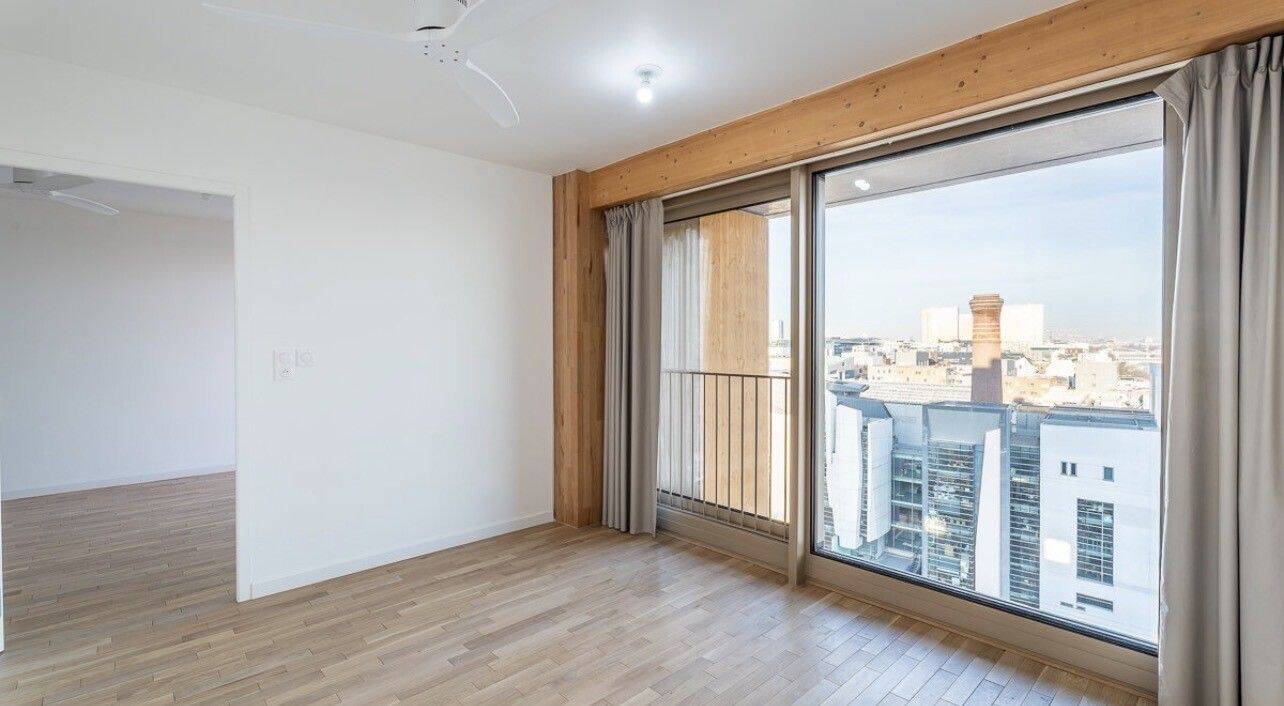 Appartement 1 pièce 43 m² · à Paris 13ème Arrondissement · 43 m² · 1 145 €