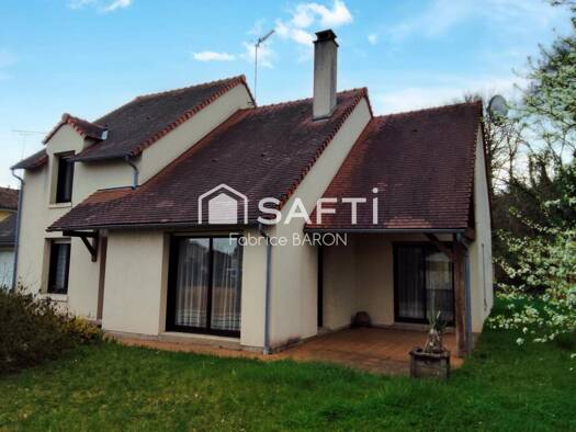 Maison à vendre 260 000 € 5 pièces 3 chambres 129 m² 1 429 m² de terrain Centre Ville-Saint Martial Chauvigny 86300