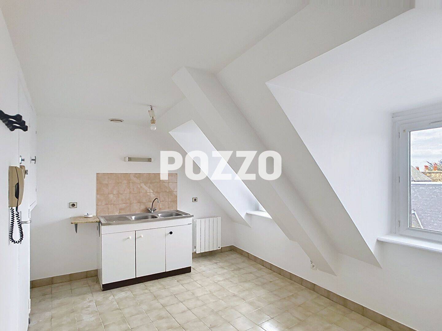 Appartement 1 pièce 28 m² · à Avranches · 28,3 m² · 370 €