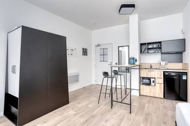 Appartement à louer 950 € 1 pièce 22 m² 8 étages Atlantis-Massy Sud Massy 91300