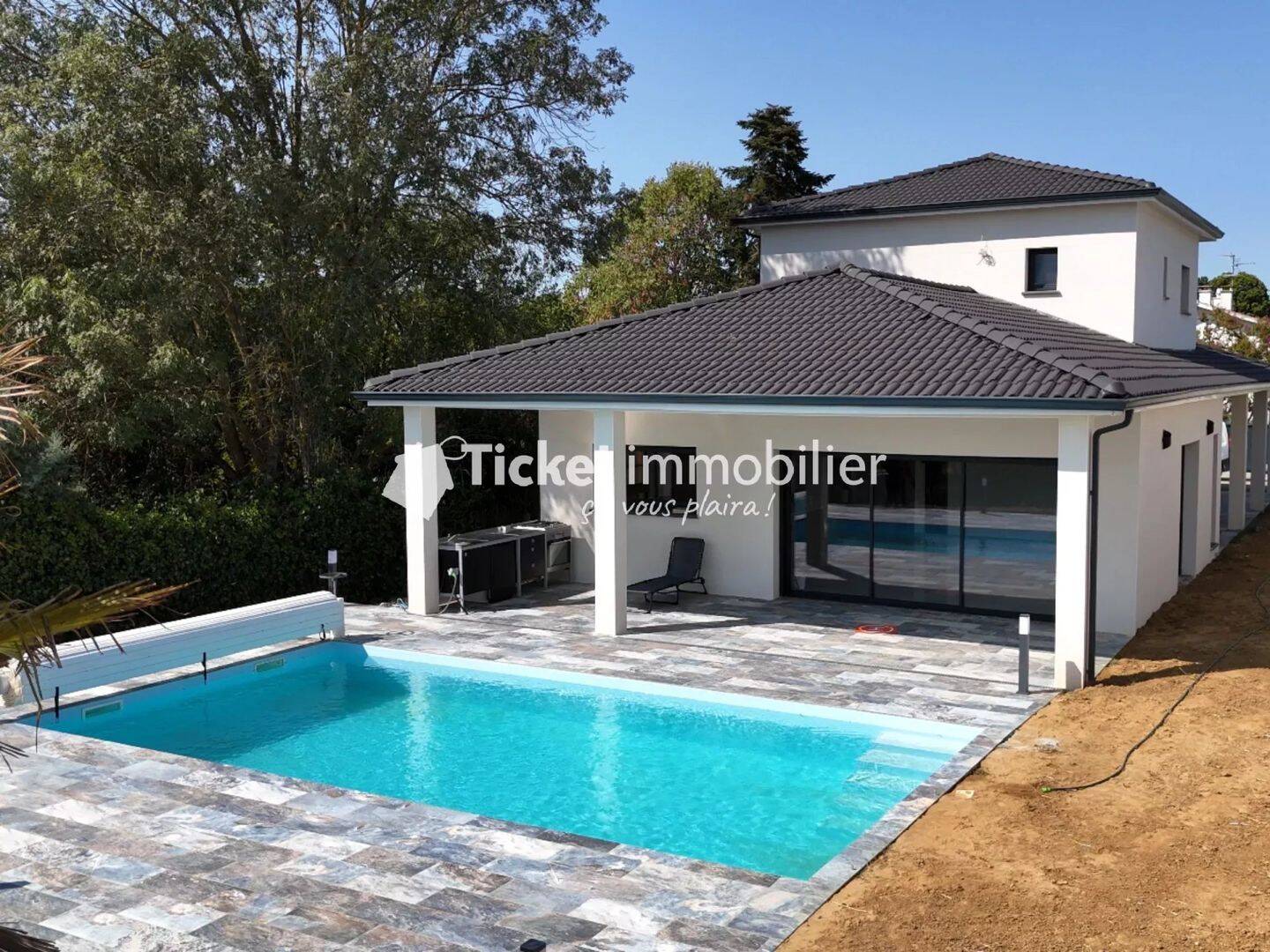 Maison 6 pièces 158 m² · à Cornebarrieu · 158 m² · 680 000 €