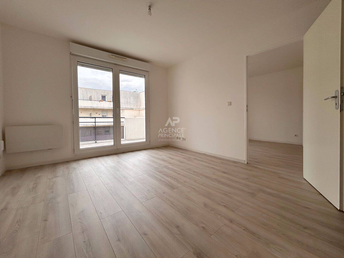Appartement 2 pièces 36 m² · à Carrières-sous-Poissy · 36,2 m² · 950 €/mois