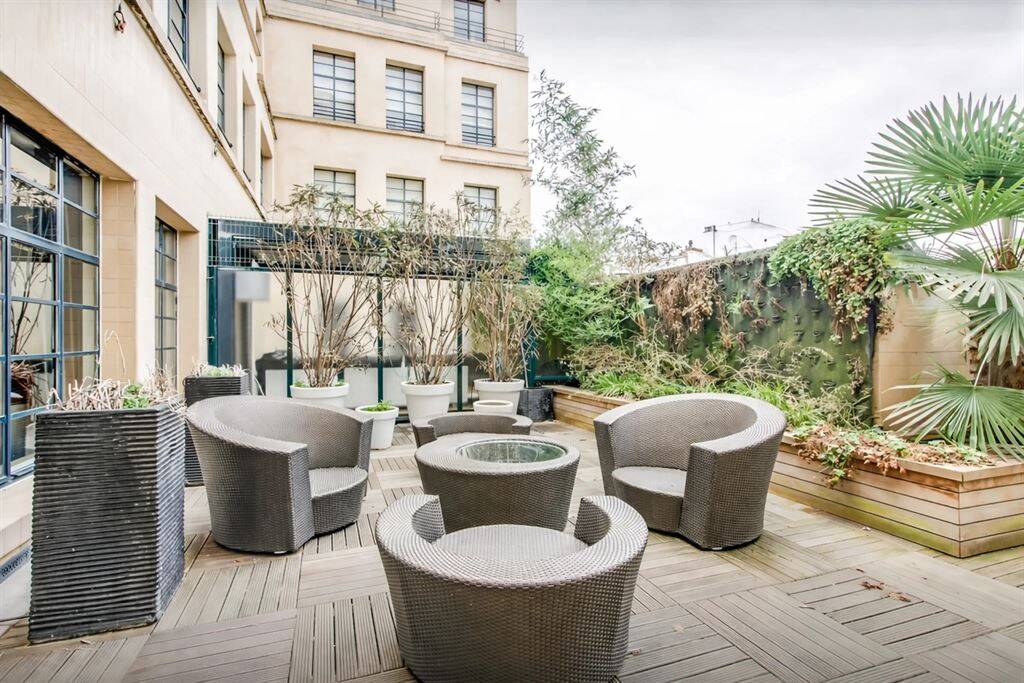 Appartement 4 pièces 155 m² · à Paris 8ème Arrondissement · 155 m² · 1 380 000 €