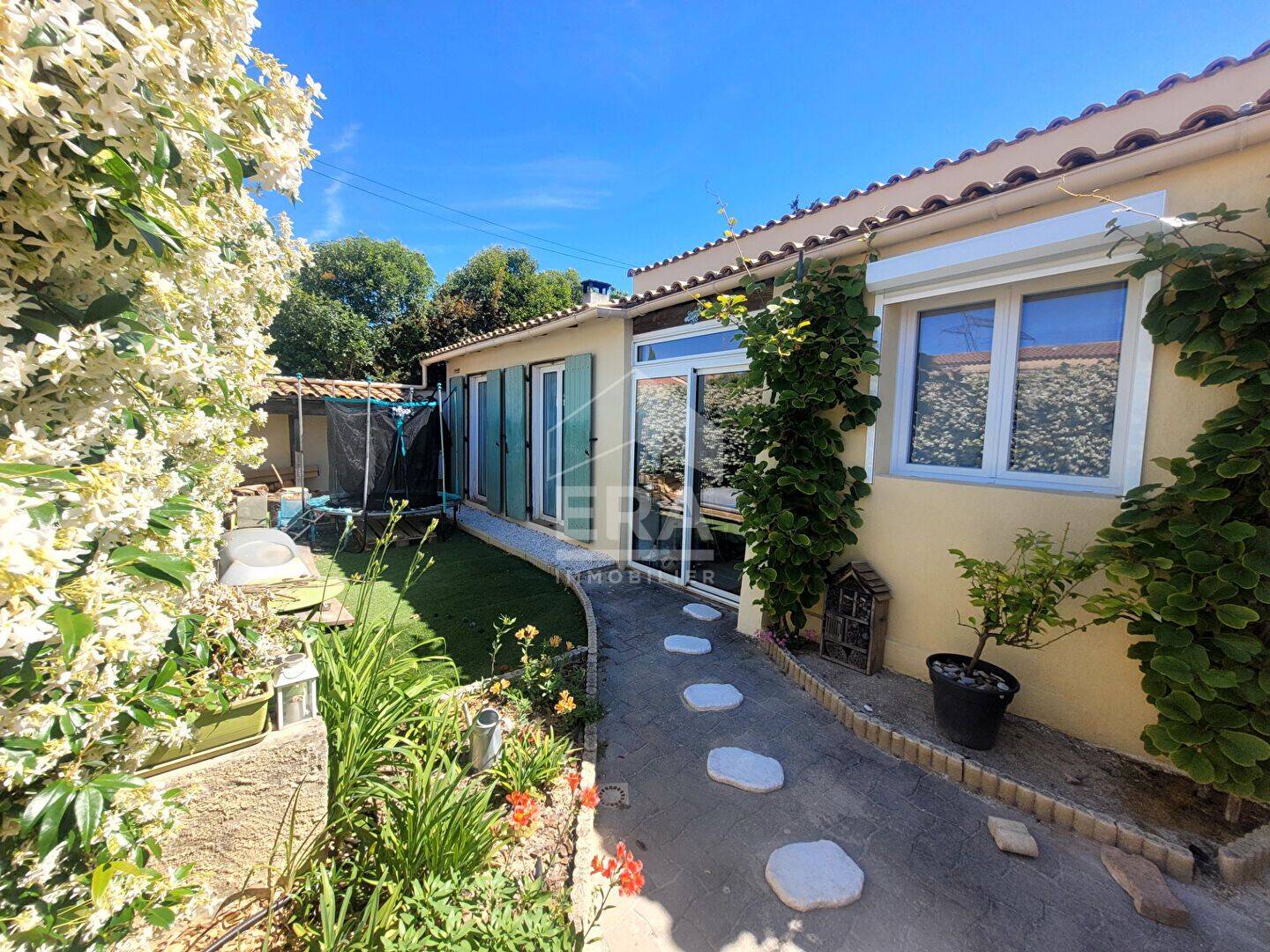 Maison 5 pièces 97 m² · à Les Pennes-Mirabeau · 97 m² · 1 805 €