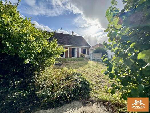 Maison de plain-pied à vendre 302 000 € 3 pièces 2 chambres 75 m² 415 m² de terrain Arnouville 95400