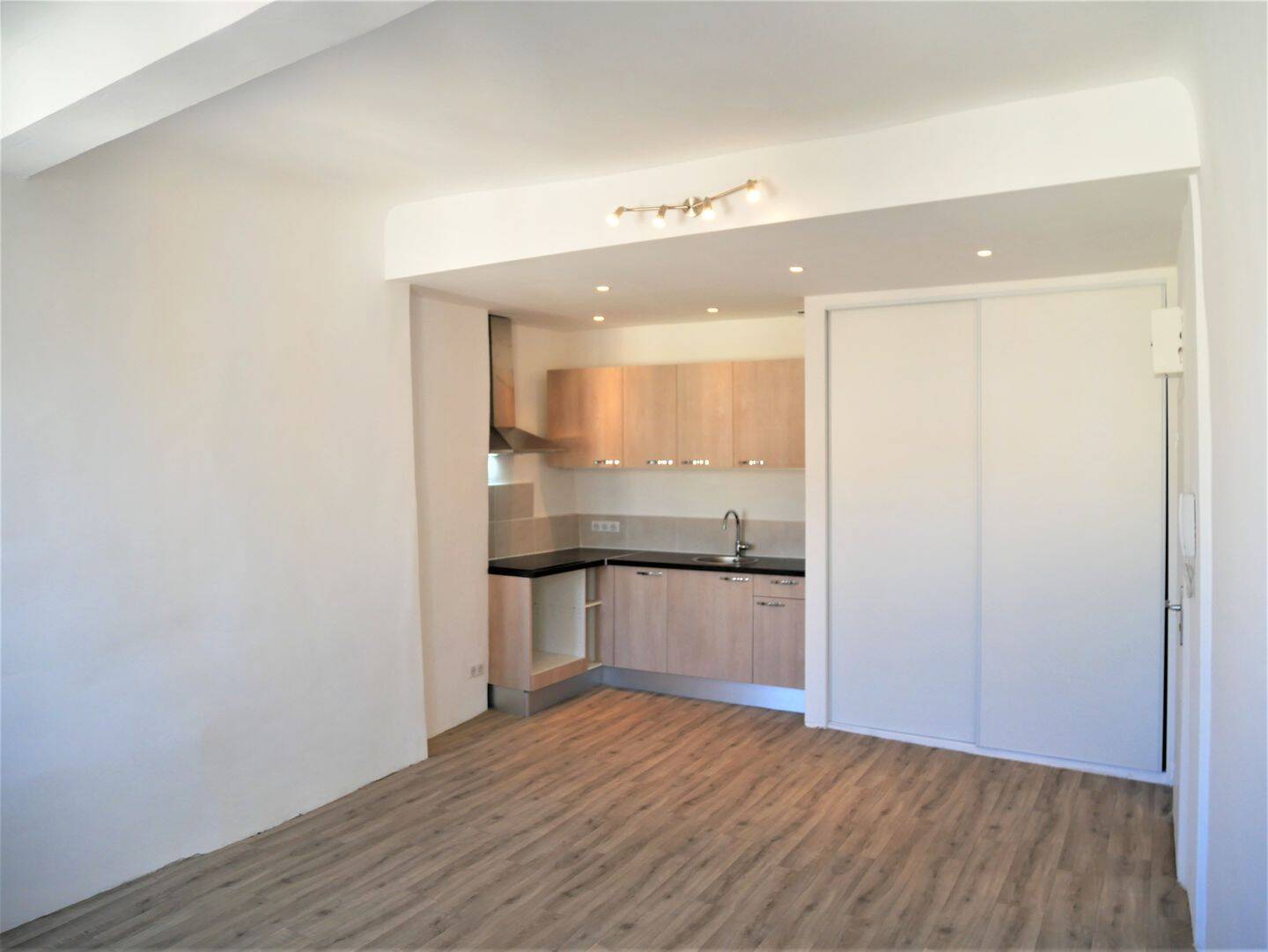 Appartement 2 pièces 41 m² · à Draguignan · 41 m² · 573 €