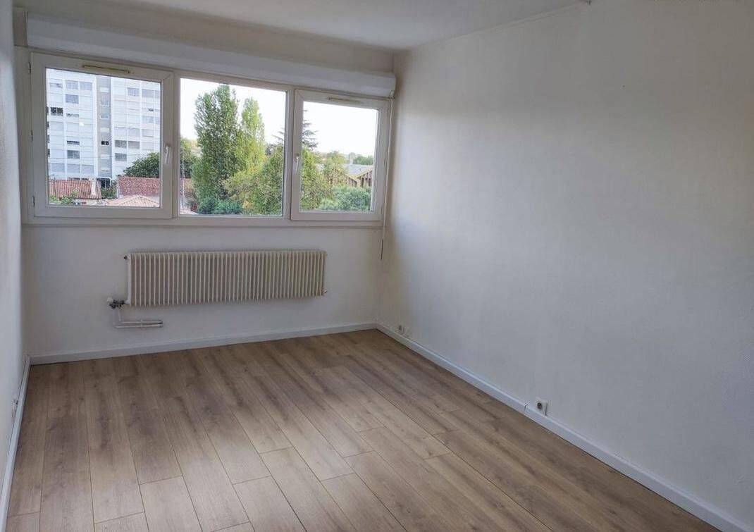 Appartement 1 pièce 19 m² · à Bordeaux · 19 m² · 504 €/mois
