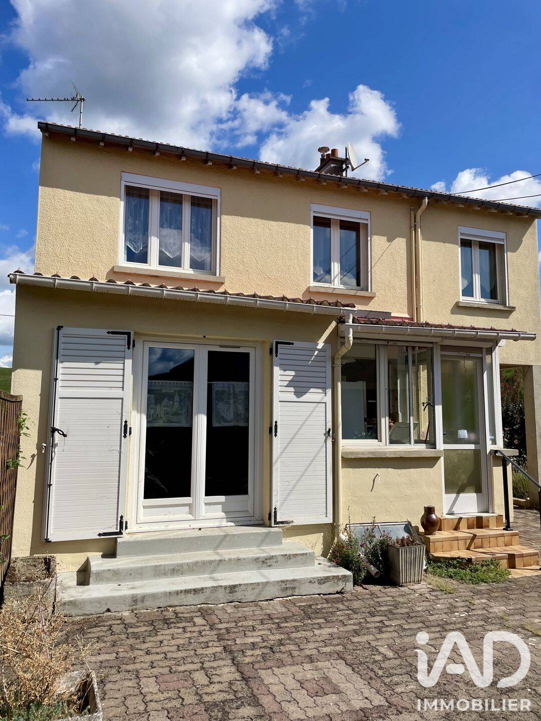 Maison 4 pièces 115 m² · à Aÿ-Champagne · 115 m² · 233 000 €