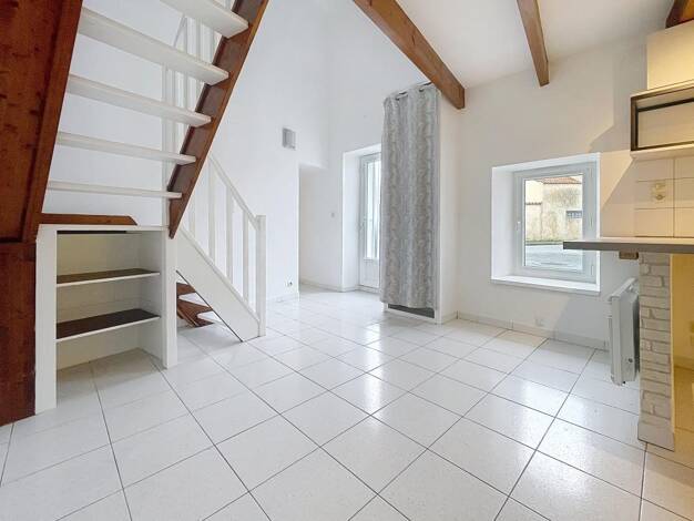 Maison de ville à vendre 185 000 € 2 pièces 1 chambre 36 m² 46 m² de terrain Les Minimes-Tasdon La Rochelle 17000
