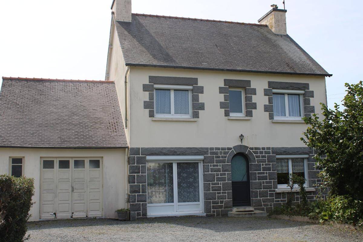 Maison 8 pièces 117 m² · à Plaintel · 117 m² · 176 800 €