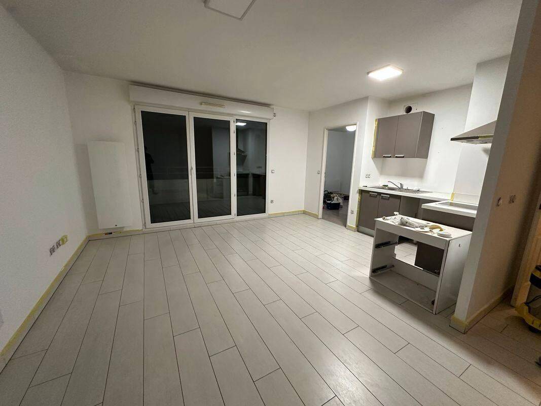 Appartement 2 pièces 44 m² · à Issy-les-Moulineaux · 44 m² · 1 380 €