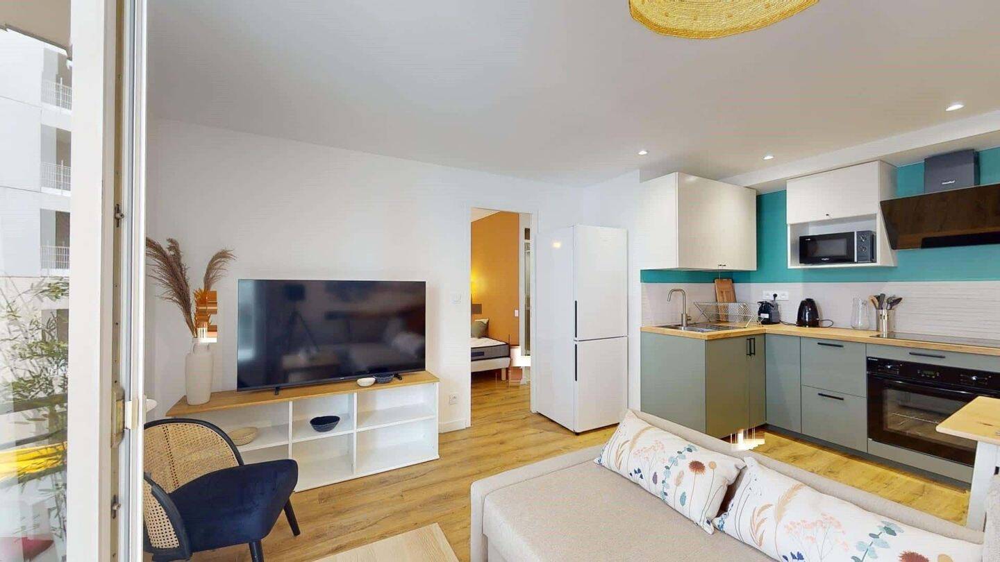 Chambre 1 - LOMBEZ F - Colocation — 6