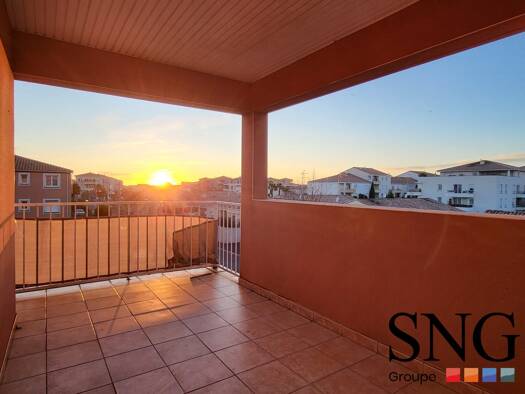 Appartement à louer 659 € 3 pièces 2 chambres 56,9 m² 2ème étage Coopérative Agde 34300