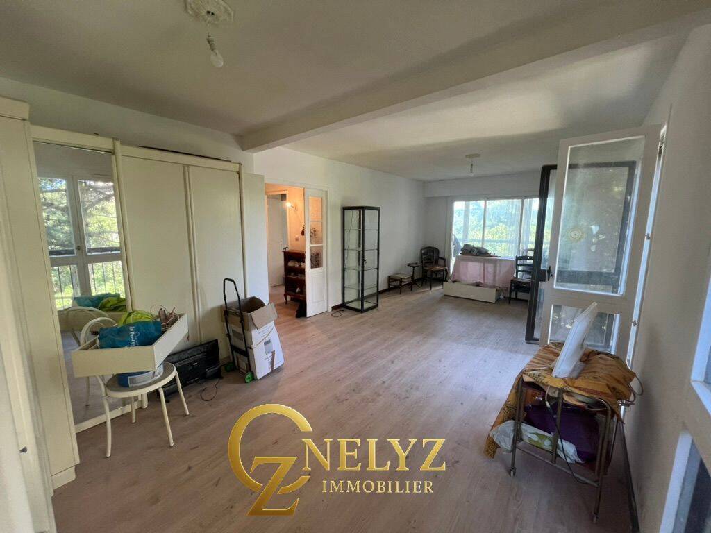 Appartement 5 pièces 91 m² · à Marseille 10ème Arrondissement · 91 m² · 219 000 €