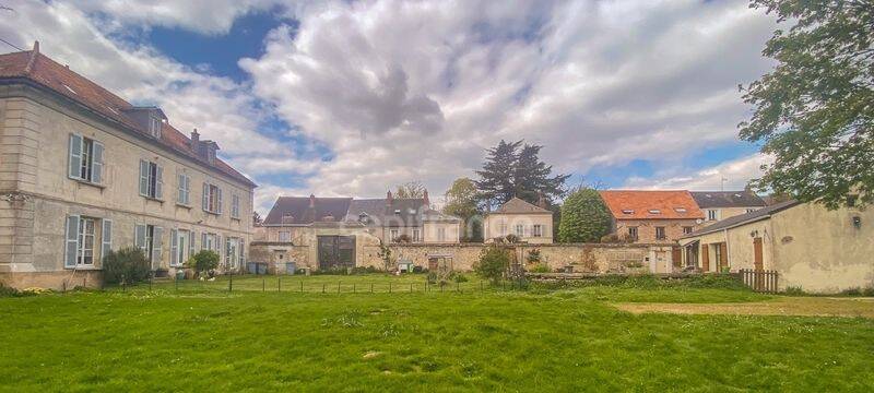 Maison 23 pièces 600 m² · à Angerville · 600 m² · 550 000 €