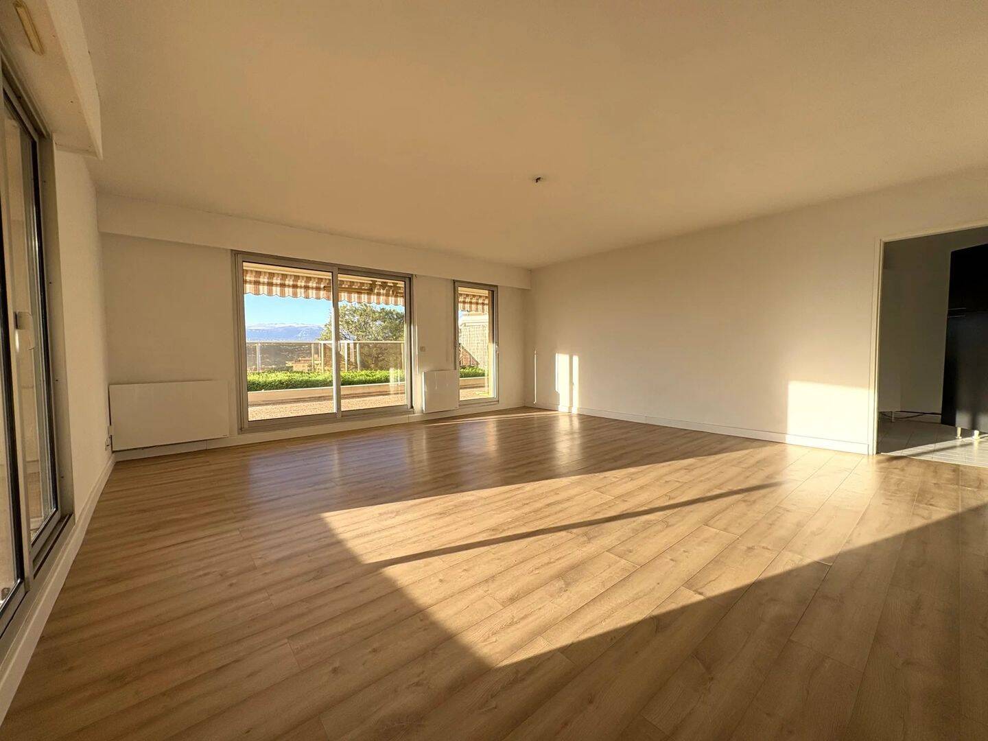 Appartement 4 pièces 98 m² · à Nice · 98,1 m² · 2 500 €/mois