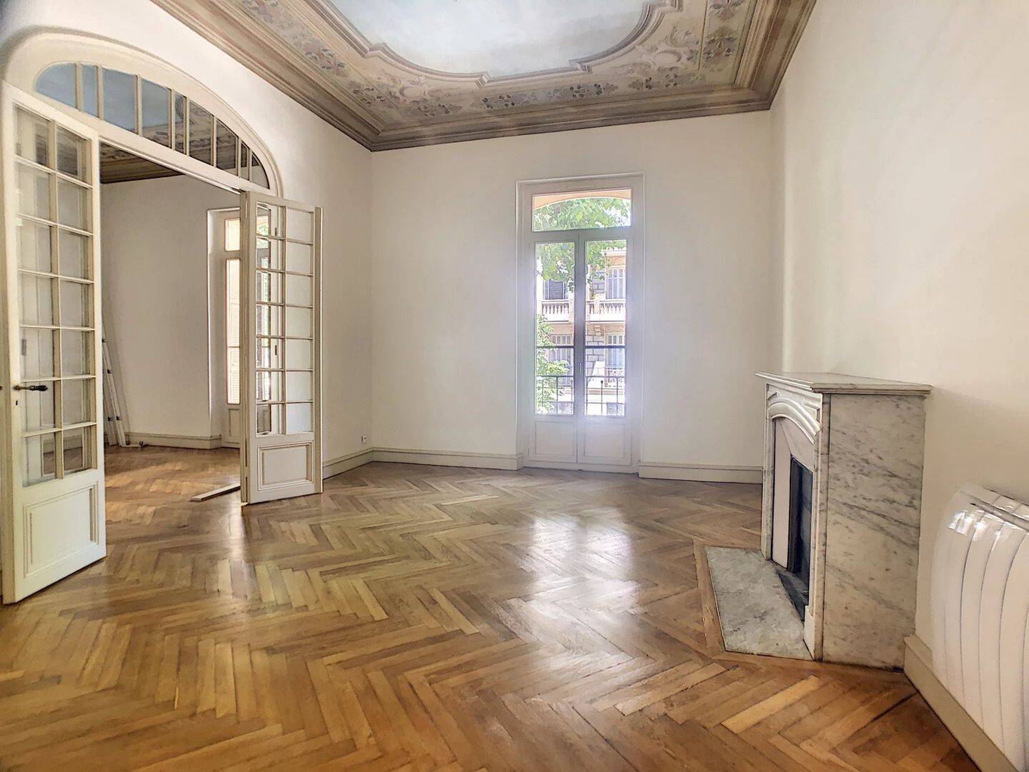 Appartement 5 pièces 167 m² · à Nice · 167,2 m² · 2 600 €/mois