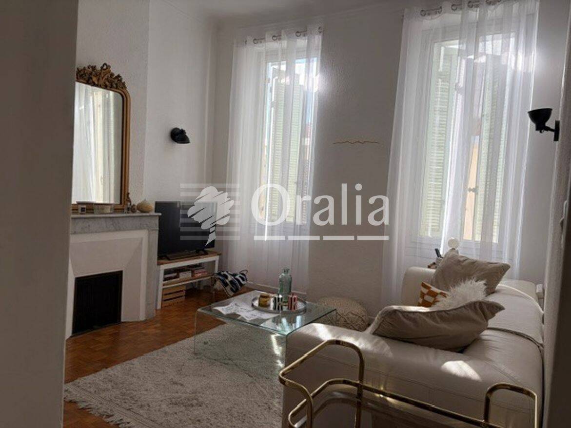 Appartement 2 pièces 42 m² · à Marseille 6ème Arrondissement · 41,8 m² · 580 €/mois