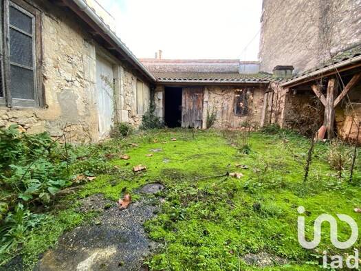 Maison de ville à vendre 70 000 € 6 pièces 5 chambres 160 m² 200 m² de terrain Lavardac 47230