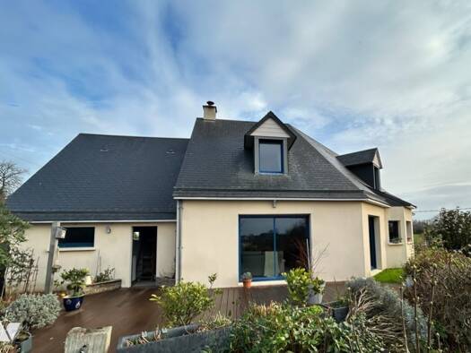 Maison à vendre 676 000 € 6 pièces 4 chambres 197 m² 1 508 m² de terrain Granville 50400