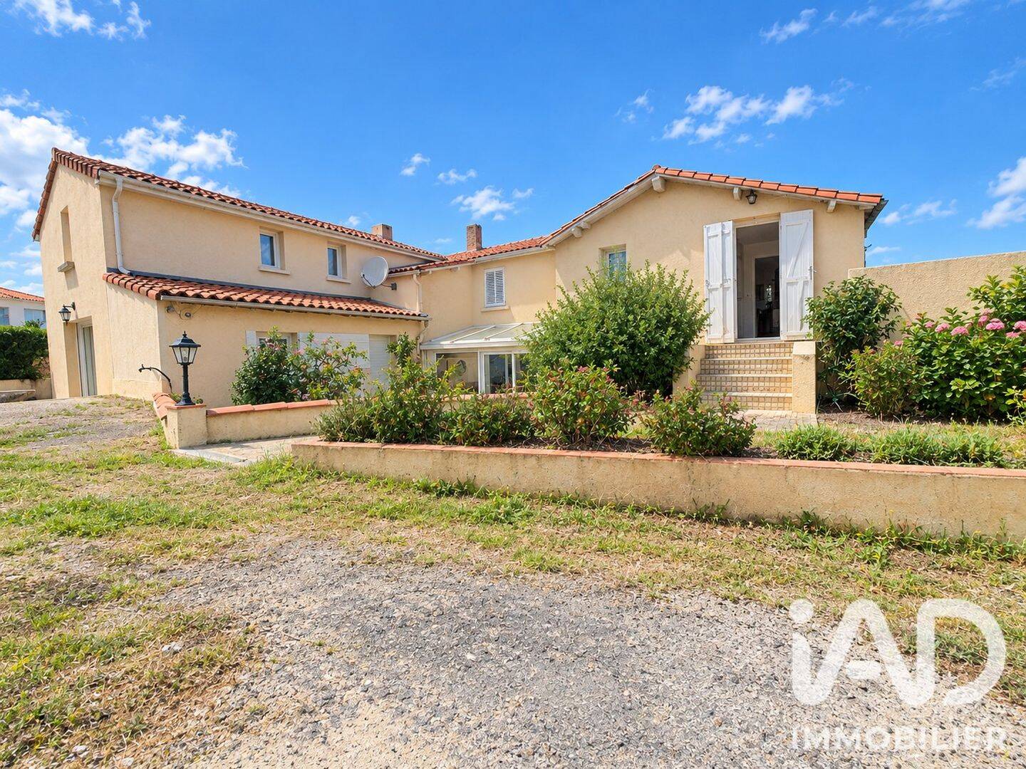 Maison 7 pièces 195 m² · à Orée d'Anjou · 195 m² · 204 750 €