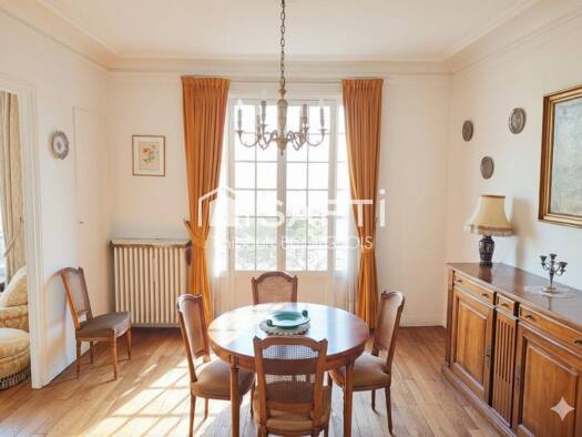 Appartement à vendre 429 000 € 5 pièces 3 chambres 103 m² Étage 2/4 Valere Lefebvre Le Raincy 93340