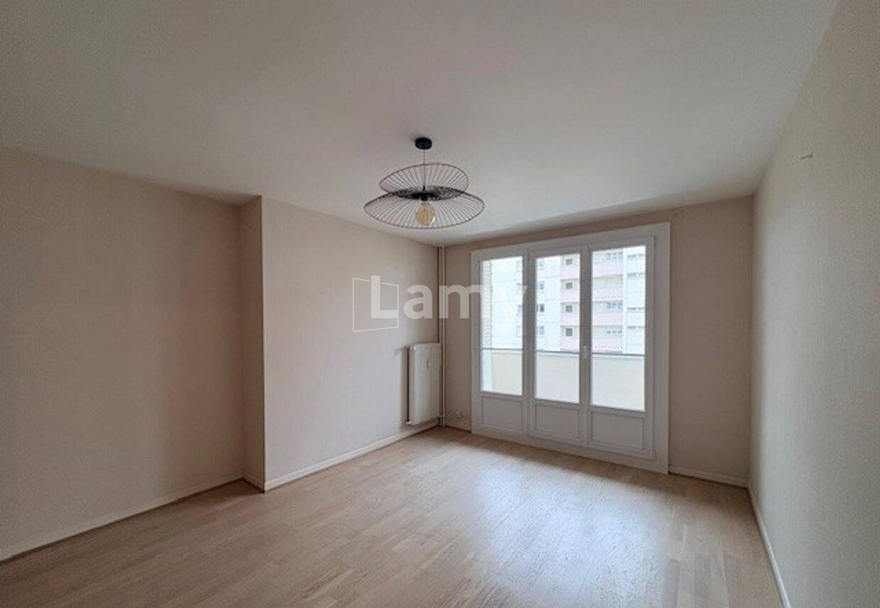 Appartement 3 pièces 61 m² · à Besançon · 60,9 m² · 720 €/mois