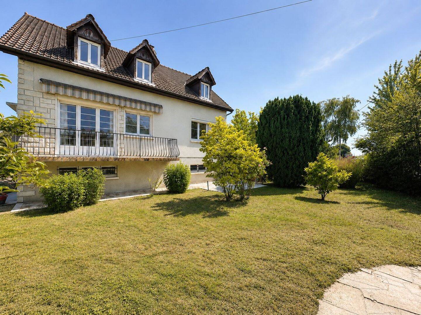Maison 5 pièces 116 m² · à Sens · 116 m² · 249 000 €