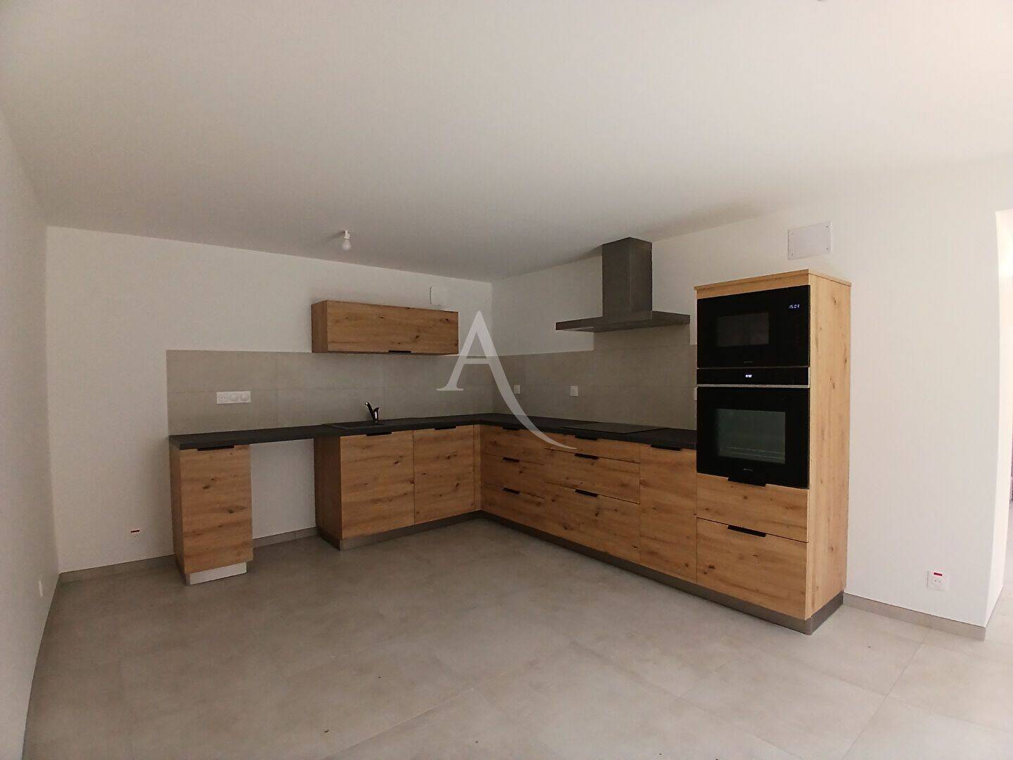 Maison 4 pièces 135 m² · à Aubigné-sur-Layon · 135 m² · 800 €/mois