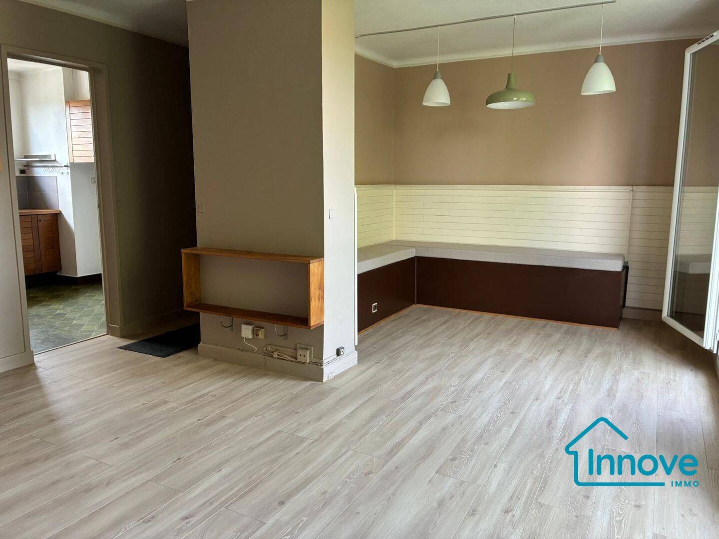Appartement 3 pièces 57 m² · à Viroflay · 57,4 m² · 1 320 €