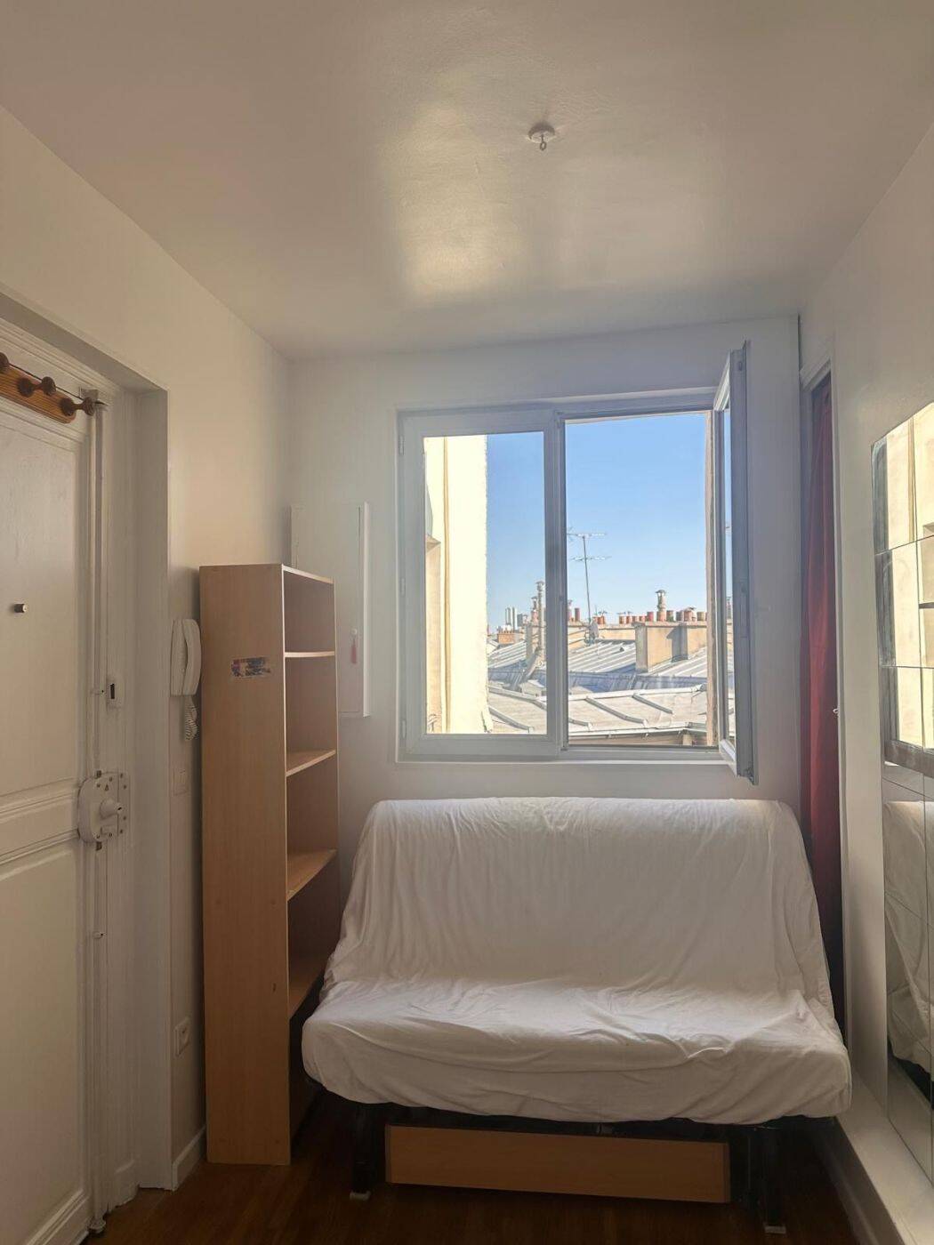 Appartement 1 pièce 11 m² · à Paris 8ème Arrondissement · 11,3 m² · 550 €