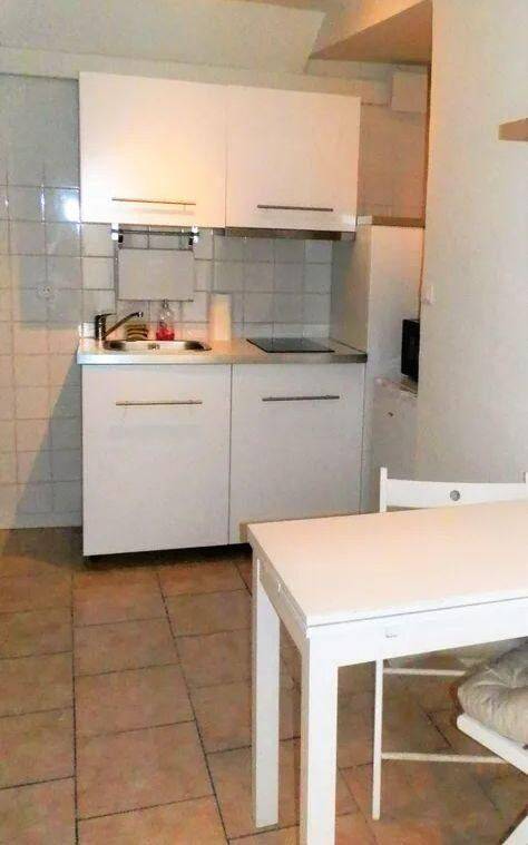 Appartement 2 pièces 28 m² · à Aix-en-Provence · 28 m² · 770 €
