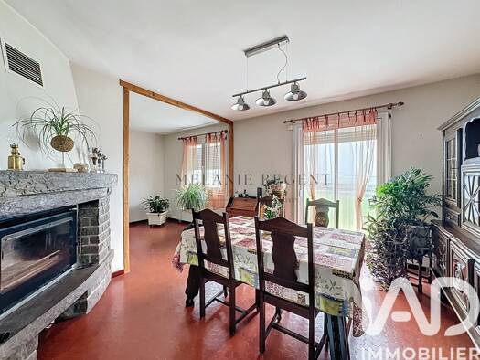 Maison à vendre 179 500 € 4 pièces 2 chambres 86 m² 8 582 m² de terrain Pipriac 35550