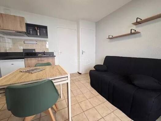 Appartement à louer 550 € 1 pièce 17,9 m² RDC/6 dès le 27/04/2026 Mont-Saxonnex 74130