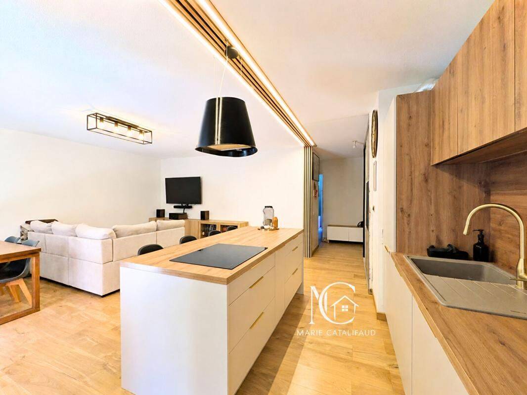 Appartement 3 pièces 66 m² · à Roquebrune-sur-Argens · 66 m² · 257 000 €