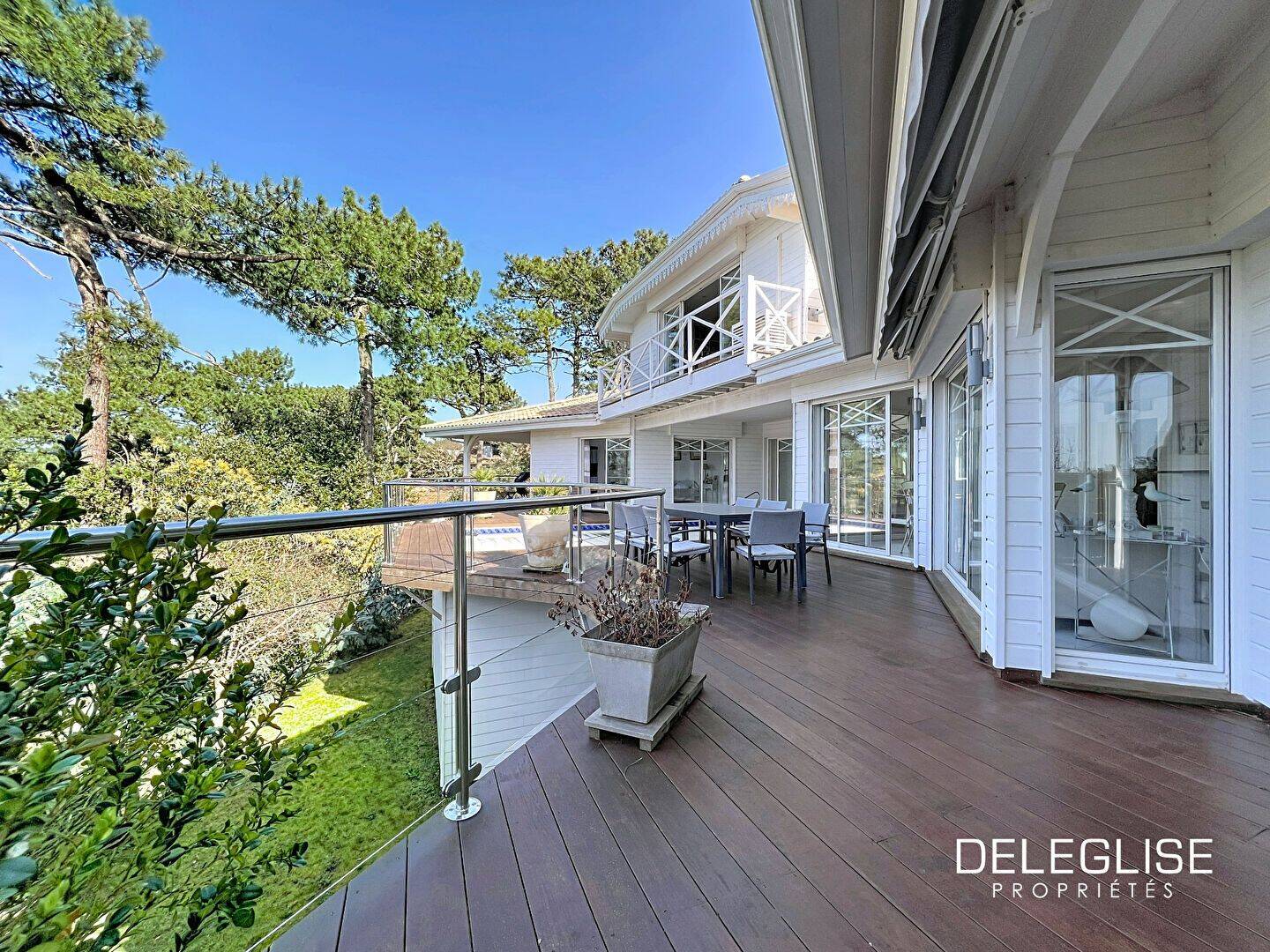Maison 9 pièces 298 m² · à La Teste-de-Buch · 298 m² · 2 950 000 €