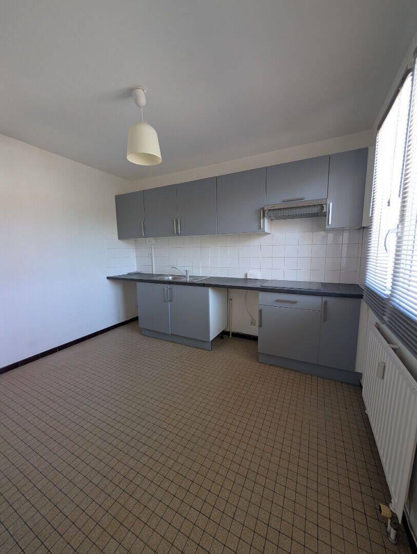 Appartement 4 pièces 81 m² · à Dijon · 81,3 m² · 935 €/mois