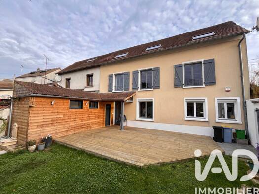 Maison à vendre 349 000 € 5 pièces 3 chambres 125 m² 272 m² de terrain Presles 95590