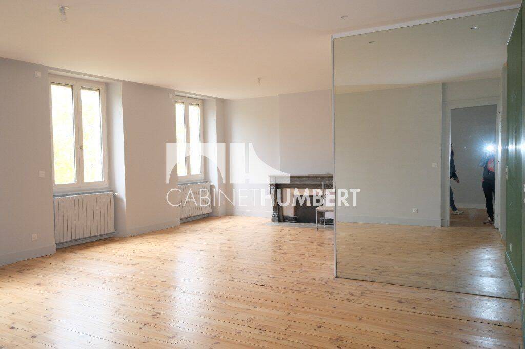 Appartement 4 pièces 105 m² · à Saint-Étienne · 105 m² · 1 210 €/mois