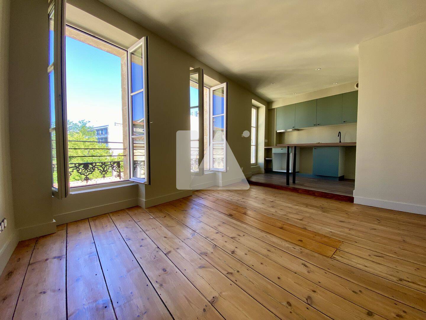 Appartement 2 pièces 42 m² · à Bordeaux · 42 m² · 250 000 €