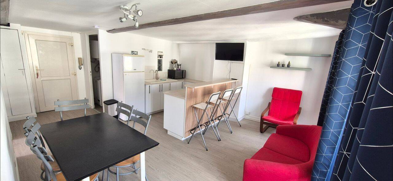 Appartement 3 pièces 40 m² · à Saint-Étienne · 40 m² · 500 €