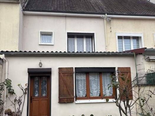 Maison à vendre 147 500 € 6 pièces 3 chambres 137 m² de terrain Abbeville 80100