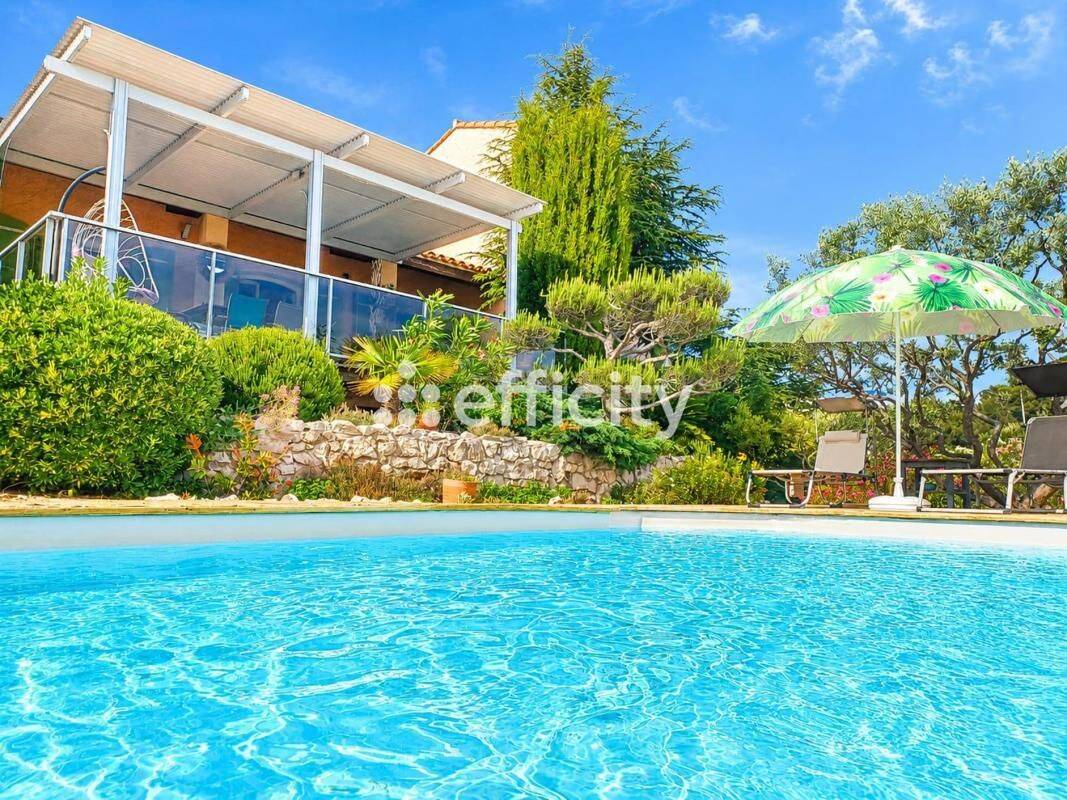 Maison 4 pièces 136 m² · à Sausset-les-Pins · 136 m² · 869 000 €