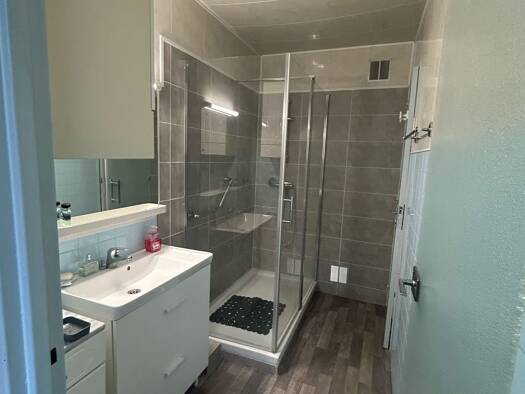 Appartement à louer 950 € 2 pièces 1 chambre 49 m² RDC/4 Haut Montmorency Est Montmorency 95160