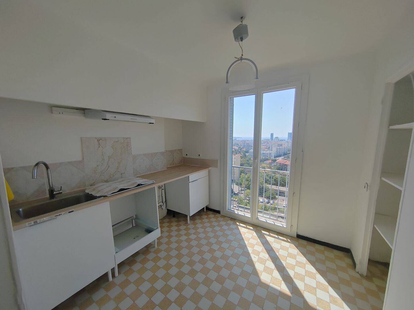 Appartement 3 pièces 55 m² · à Marseille 14ème Arrondissement · 55,3 m² · 780 €