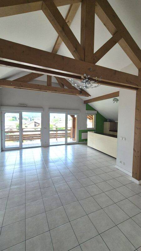 Appartement 4 pièces 81 m² · à Scionzier · 81 m² · 250 000 €