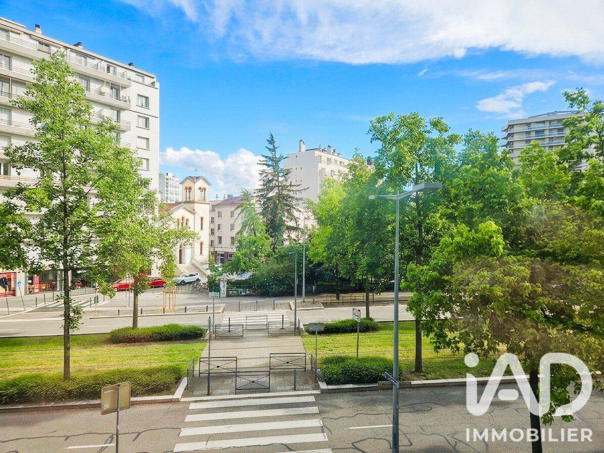 Appartement 2 pièces 42 m² · à Grenoble · 42 m² · 117 000 €