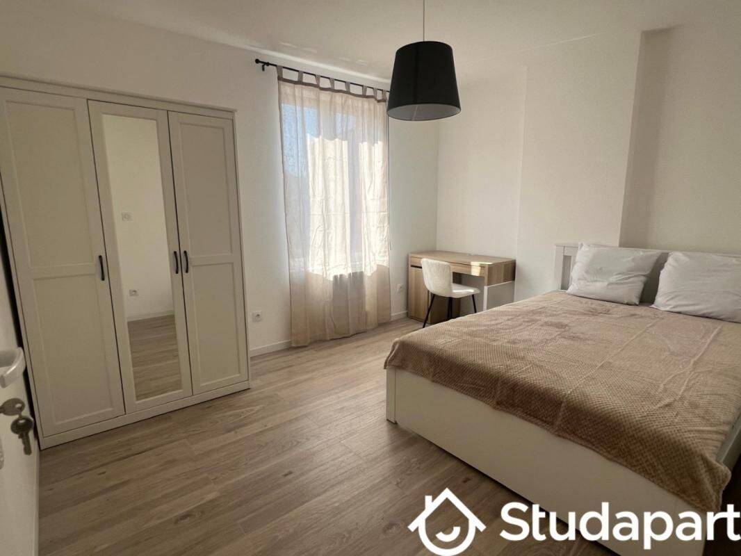1 pièce 11 m² · à Marquette-lez-Lille · 11 m² · 450 €