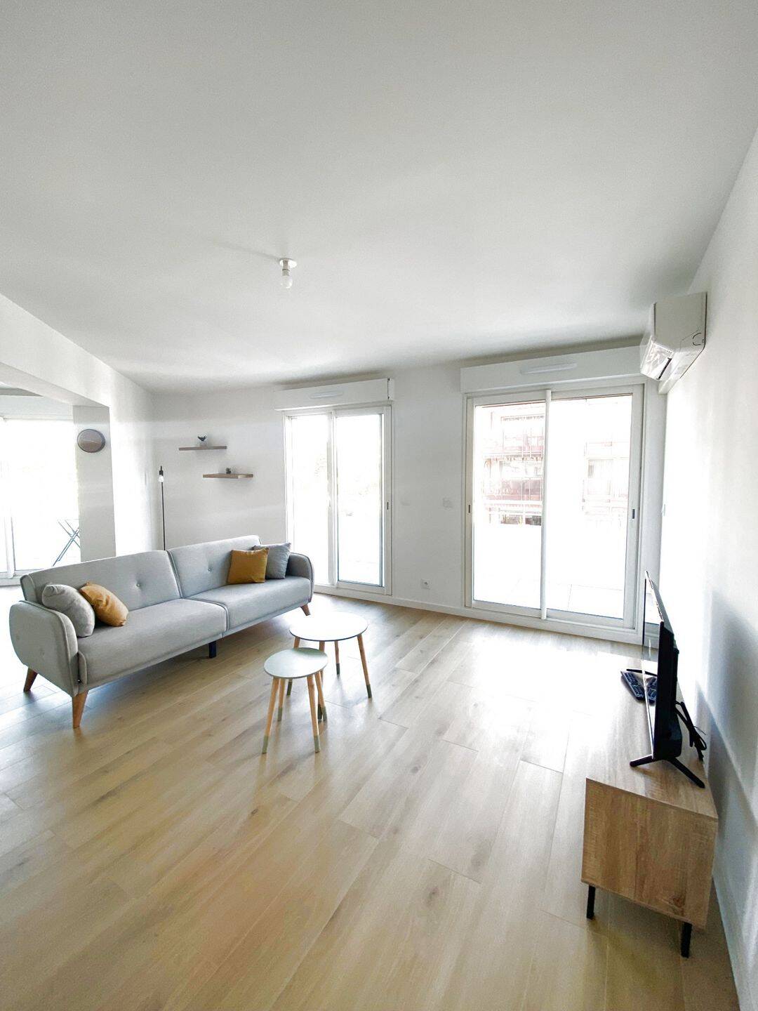 Appartement 3 pièces 82 m² · à Antibes · 81,8 m² · 1 628 €/mois